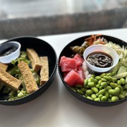 Crispy Tofu Beach bowl with ahi tuna