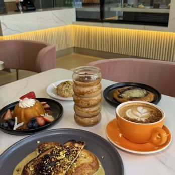 Borouge - Pistachio French toast / Mango passion fruit baba / Pistachio white chocolate cookie / Biscoff latte / Pear-choco danish / PSL - Cafes Near Me - Costa Mesa, California