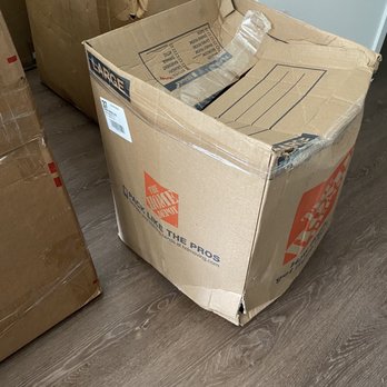 Cross Country Movers - Busted boxes - Movers Near Me