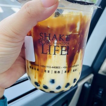 Ding Cafe - Monster Bobo Latte - Coffee & Tea Near Me - Rockville, Maryland