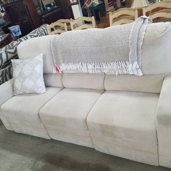 Deborah's Next to New - Used, Vintage & Consignment Near Me - Escondido, California Deborah's Next to New - Used, Vintage & Consignment Near Me - Escondido, California