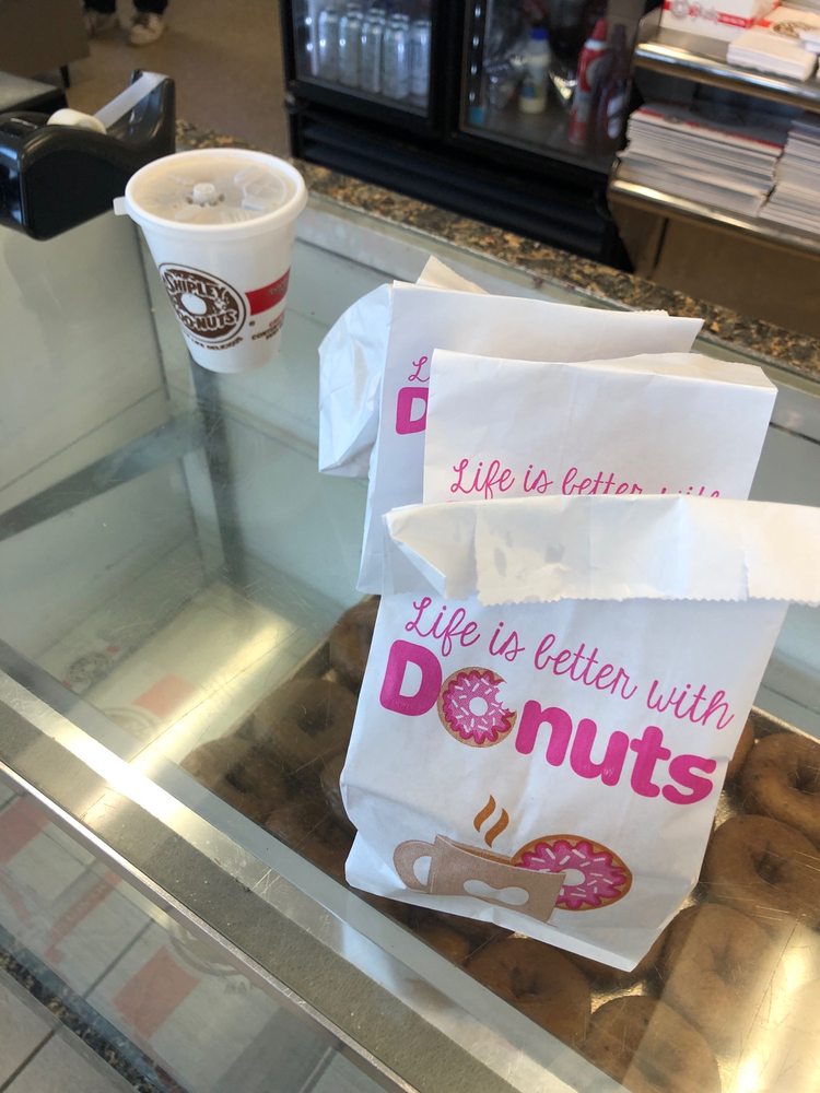 SHIPLEY DONUTS Updated October 2024 26 Reviews 20711 Wilderness Oak, San Antonio, Texas