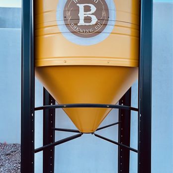 Barrio Brewing - Outside of restaurant - Brewpubs Near Me - Phoenix, Arizona