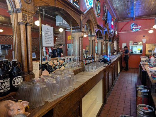 The Bar-B-Q Shop by null