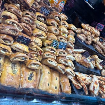 Mercat de Santa Caterina - Farmers Market Near Me - Barcelona, B Mercat de Santa Caterina - Farmers Market Near Me - Barcelona, B