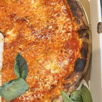 Casano’s Pizza Parlor - Plain pizza... the give you fresh basil on the side you can add yourself - Pizza Near Me - Rutherford, New Jersey Casano’s Pizza Parlor - Plain pizza... the give you fresh basil on the side you can add yourself - Pizza Near Me - Rutherford, New Jersey