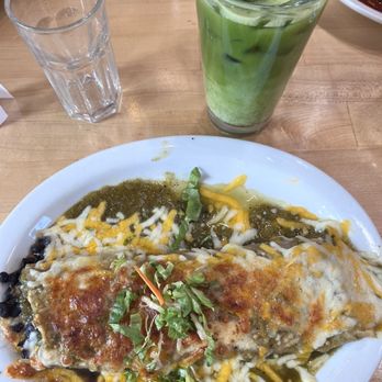 Sweetwater Harvest Kitchen - Breakfast Burrito (V,GF) - Breakfast & Brunch Near Me - Santa Fe, New Mexico