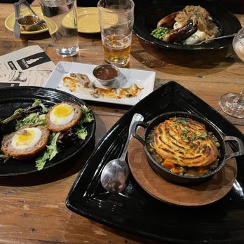 Bear & Crown - Cottage pie, scotch eggs and bangers and mash - Pubs Near Me - Sacramento, California Bear & Crown - Cottage pie, scotch eggs and bangers and mash - Pubs Near Me - Sacramento, California