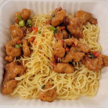 Pei Wei Asian Diner - Asian Fusion Near Me - College Park, Georgia