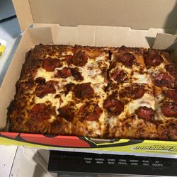 Hungry Howie's Pizza