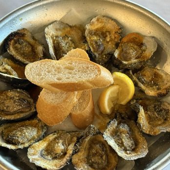 Big EZ Seafood & Oyster - So so good broiled oysters. - Seafood Near Me - Kenner, Louisiana Big EZ Seafood & Oyster - So so good broiled oysters. - Seafood Near Me - Kenner, Louisiana