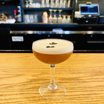Dram And Draught - Bars Near Me - Winston-Salem, North Carolina
