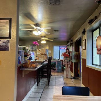 Moon's Korean Kitchen - Entrance inside - Korean Near Me - Kyburz, California