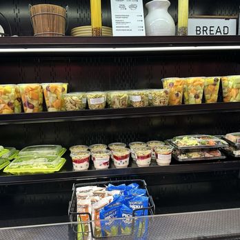 Universal Studios Hollywood - Grab and Go in the park - Amusement Parks Near Me - Universal City, California