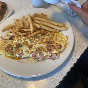 Broad Street Diner - Western Omelette - Diners Near Me - Keyport, New Jersey Broad Street Diner - Western Omelette - Diners Near Me - Keyport, New Jersey