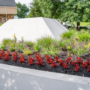 LANDFORM - Landscaping Near Me - Fairfield, Ohio LANDFORM - Landscaping Near Me - Fairfield, Ohio