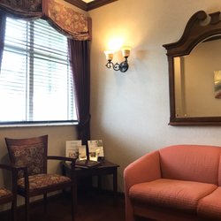 Weston Plastic Surgery: Robert E. Rothfield, MD - Waiting area