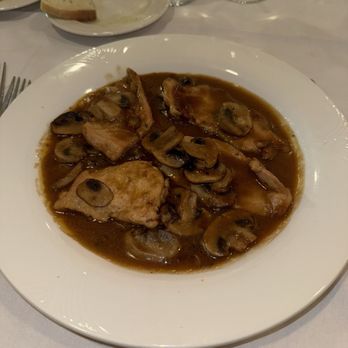 TESTO’S RESTAURANT AND BANQUETS - Updated December 2025 - 23 Photos ...