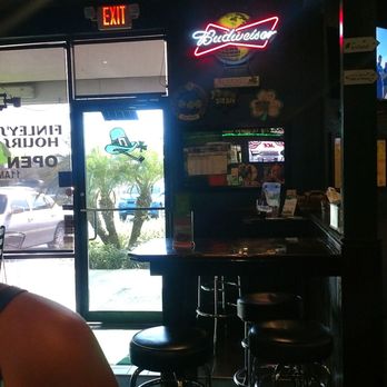 Finley's Irish Pub & Eatery - American Near Me - Largo, Florida