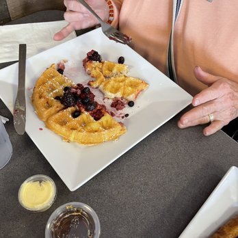 JerryBobs Restaurant - Lemon ricotta waffle that my Mom loves to get here when she visits - Breakfast & Brunch Near Me - Green Valley, Arizona JerryBobs Restaurant - Lemon ricotta waffle that my Mom loves to get here when she visits - Breakfast & Brunch Near Me - Green Valley, Arizona