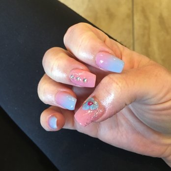 Diamond Nails - Nail Salons Near Me - Austin, Texas