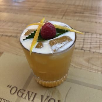 Il Vicolo Pizza E Vino - Pizza Near Me - Catania, Connecticut