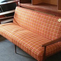 Pittsburgh Furniture Company - I bought this beautiful couch in perfect condition