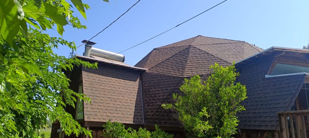 Slide of Regal Roofing Solutions