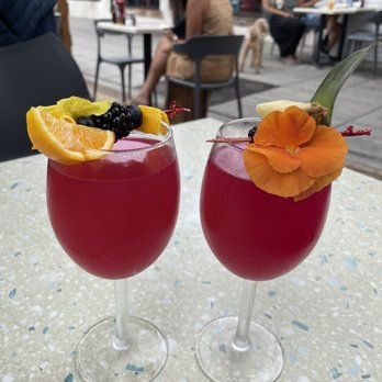 Honey's Bistro - Pitaya mimosas - Breakfast & Brunch Near Me - Encinitas, California Honey's Bistro - Pitaya mimosas - Breakfast & Brunch Near Me - Encinitas, California