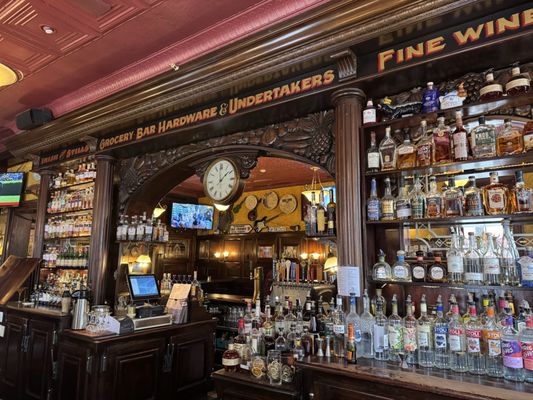 Kitty Hoyne's Irish Pub by null