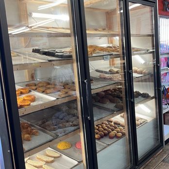 Tacos Huicho - Pan dulce pastry case - Mexican Near Me - Phoenix, Arizona Tacos Huicho - Pan dulce pastry case - Mexican Near Me - Phoenix, Arizona