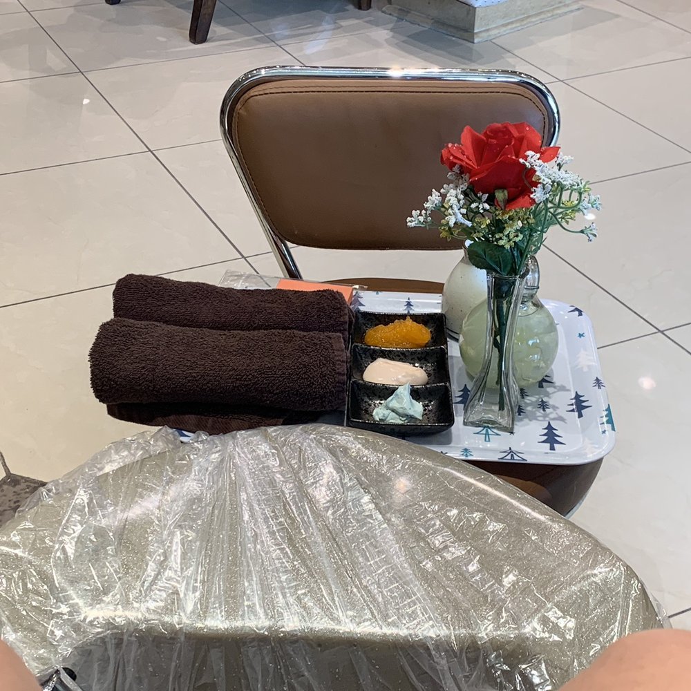 District Nail Bar - PEDICURE SET UP - Nail Salons Near Me - Allen, Texas District Nail Bar - PEDICURE SET UP - Nail Salons Near Me - Allen, Texas