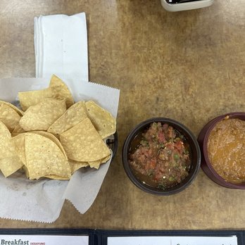 Hacienda Sahuayo - This is how they start you off chips, salsa, and like a bean dip - Mexican Near Me - Stockton, California