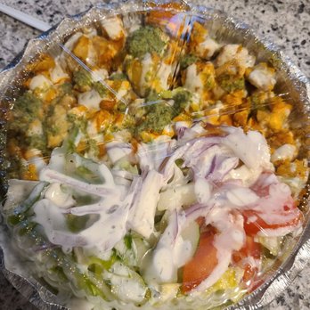 Pasha's Halal Food - Chicken and rice platter - Halal Near Me - Philadelphia, Pennsylvania Pasha's Halal Food - Chicken and rice platter - Halal Near Me - Philadelphia, Pennsylvania