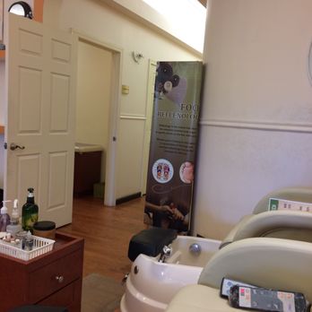 Turning Point Nail Salon and Spa - Nail Salons Near Me - Lyndhurst, New Jersey