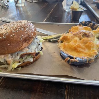 Kid Cashew - Mac Daddy Burger - Mediterranean Near Me - Charlotte, North Carolina
