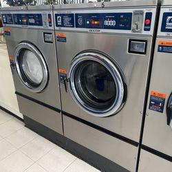 Western Hills Laundry - 4.00 to wash
