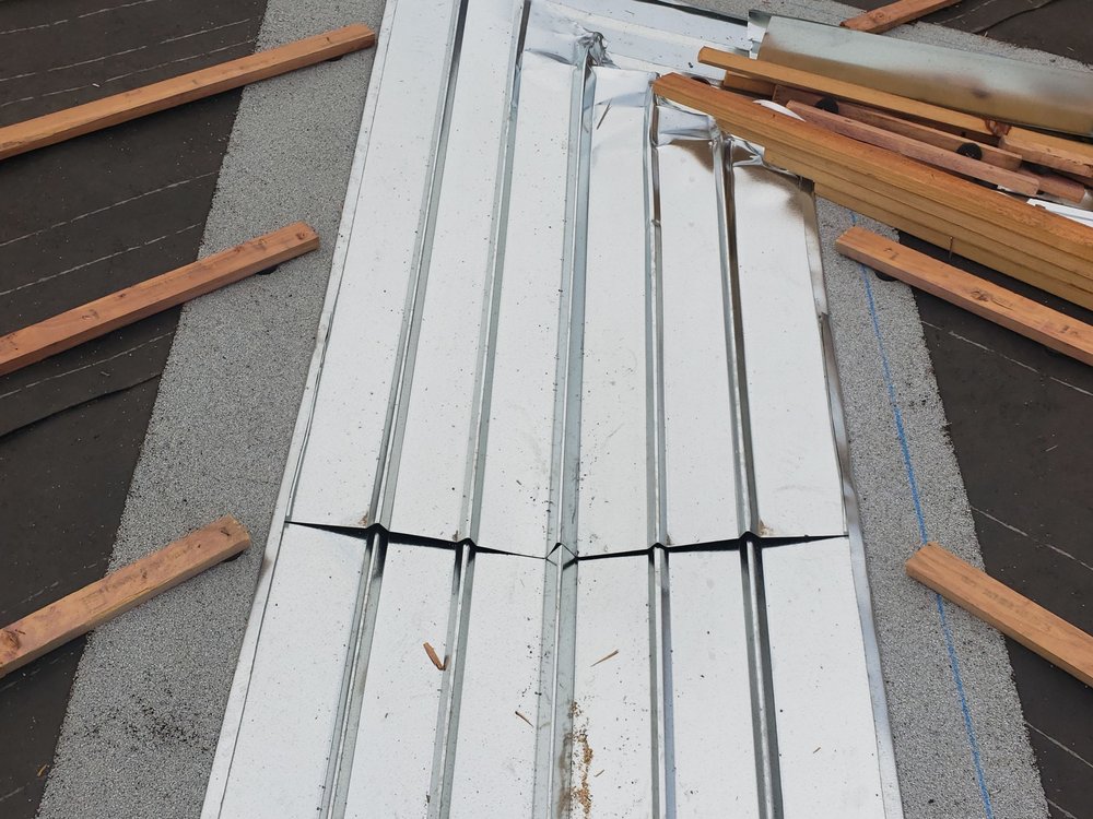 Slide of Brazil Roofing & Repair