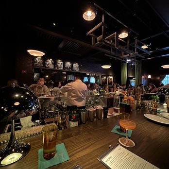 Gus' Sip & Dip - Bar seating - Pubs Near Me - Chicago, Illinois