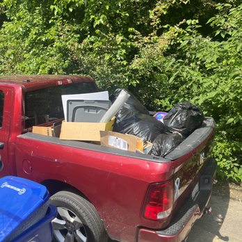 Berkley's Cleaning & Hauling Services - Small Junk Removal - Junk Removal & Hauling Near Me Berkley's Cleaning & Hauling Services - Small Junk Removal - Junk Removal & Hauling Near Me