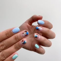 Joan Beauty - Abstract Nail Art