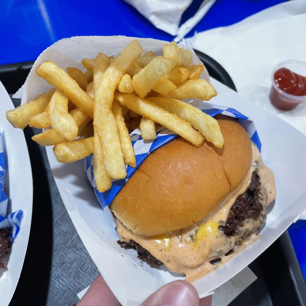 Burger Bodega - Double cheeseburger with fries and special sauce - Burgers Near Me - Houston, Texas Burger Bodega - Double cheeseburger with fries and special sauce - Burgers Near Me - Houston, Texas