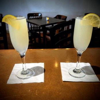 Libations 139 - Craft cocktails - the Harper Collins is refreshing and light for Spring - Cocktail Bars Near Me - Sanford, North Carolina