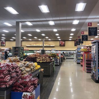 Safeway - Inside front - Grocery Near Me - Pleasant Hill, California