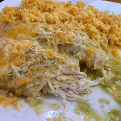 El Vallarta's Mexican Restaurant - Chicken Salsa Verde Enchiladas