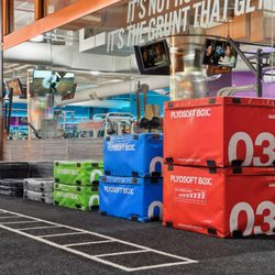 Crunch Fitness - San Mateo