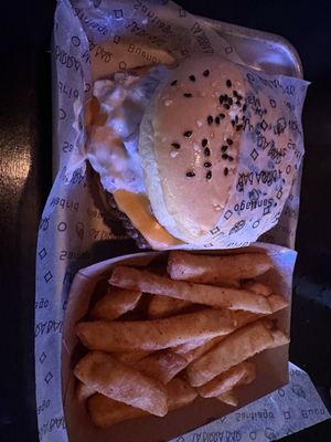 La Birra Bar (Burgers) - North Miami Beach by null