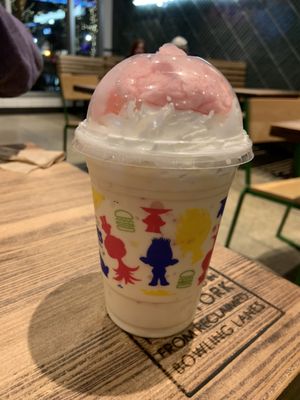 Shake Shack Rochester Hills by null