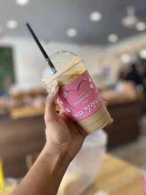 ARI Bakery Cafe by null