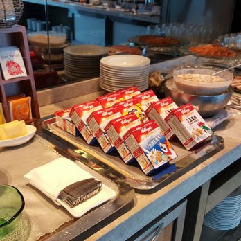 The Lounge - Spread - Lounges Near Me - Hong Kong, HK